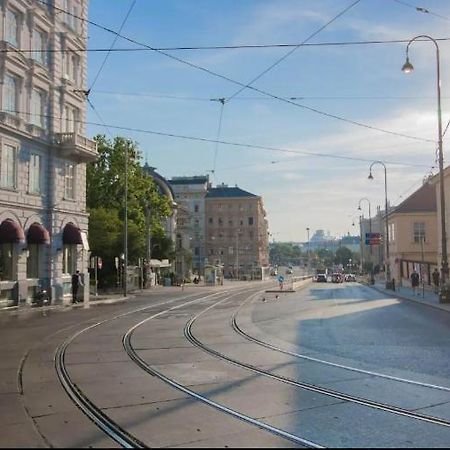Suesses Apartment Naehe Volkstheater Wien Exterior foto